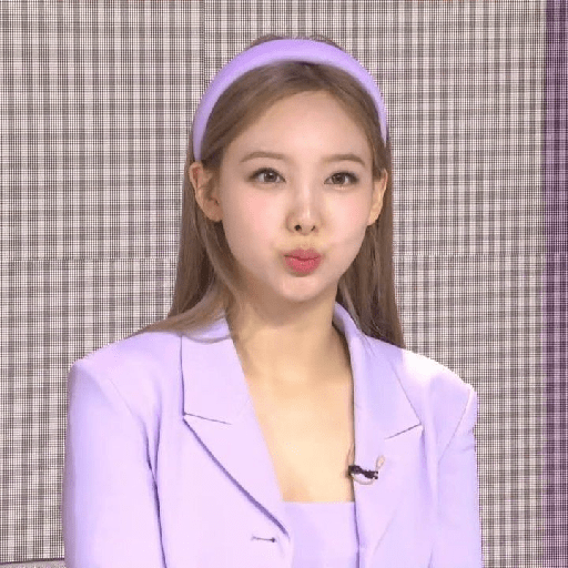 Nayeon 27