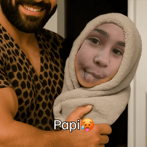 El meme andante de Carlota🦫 3