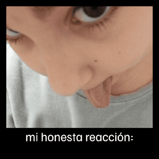 El meme andante de Carlota🦫 8