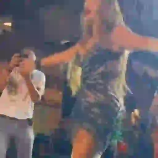 ஸ்டிக்கர்