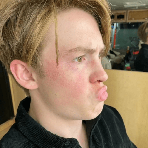 Kit connor 9