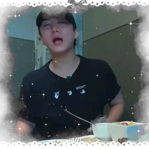 ꒰᷼🐽᳕͡꒱B⃓꯭֟፝I⃓꯭֟፝N⃓֟፝ɞ 9