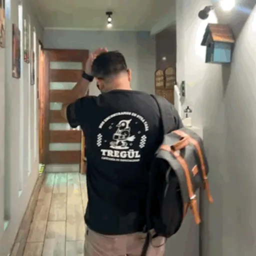 สติกเกอร์