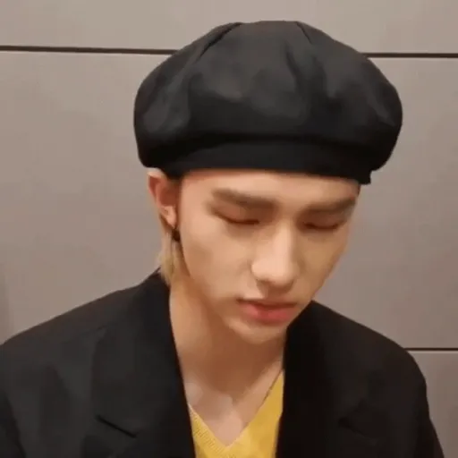  Hwang Hyunjin ❣️ 17