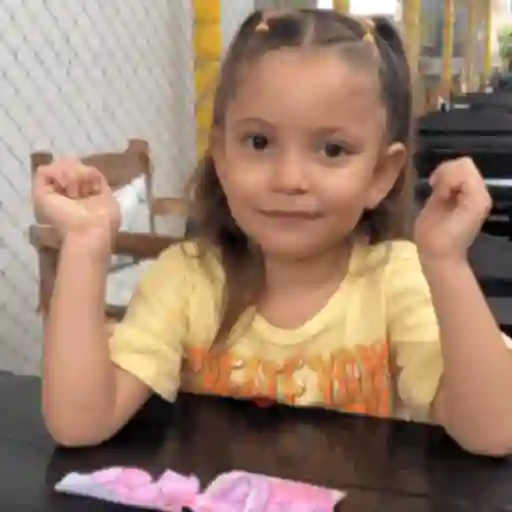 Ivy Princesa 2