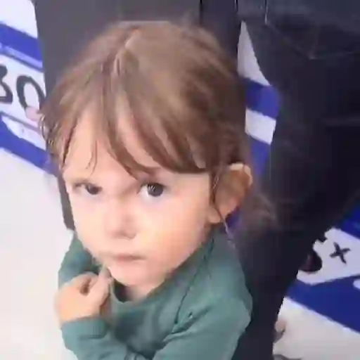 Não fala comigo 😠