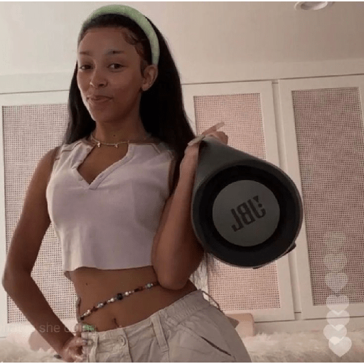 Doja Cat/@bibi_dive  16