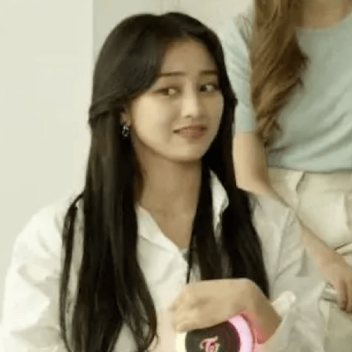 TWICE reactions/@bibi_dive  11
