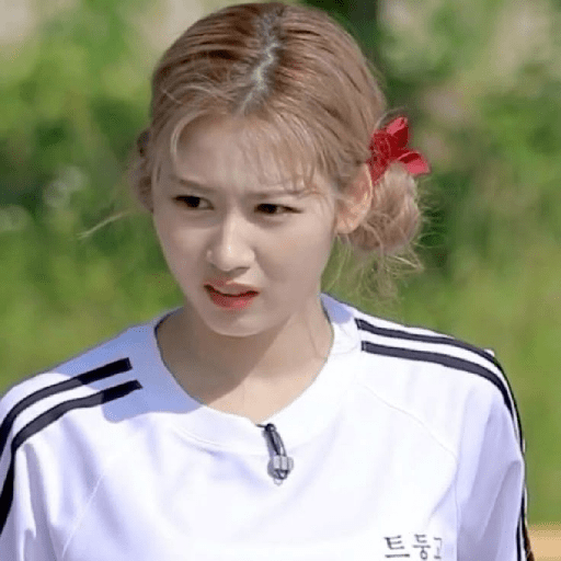 TWICE reactions/@bibi_dive  18