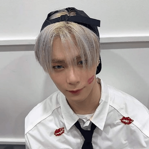 🎧   も Moonbin 𖹭  ര Astro 🤍  2