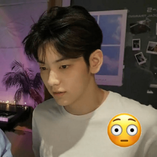 Soobin imitando emojis 8