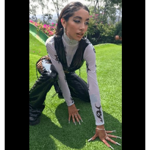 Maria becerra 5
