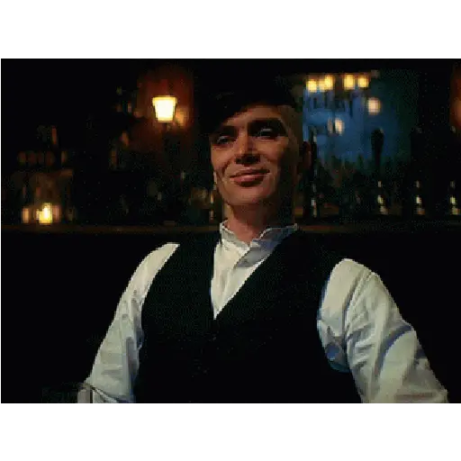 Thomas Shelby GIF 23