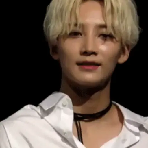 Just Jeonghan Gif 5