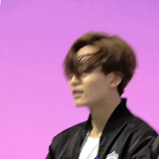 Just Jeonghan Gif 1