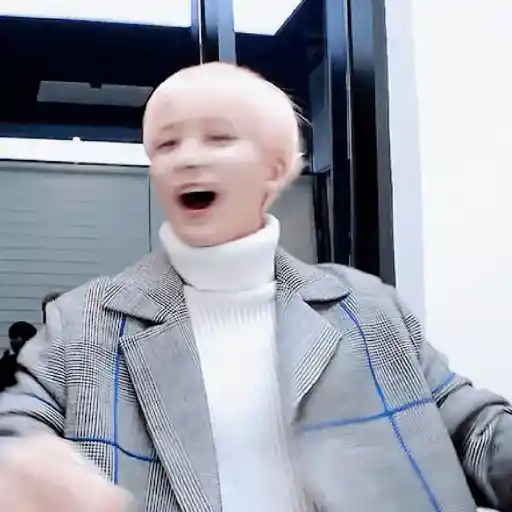 Just Jeonghan Gif 17