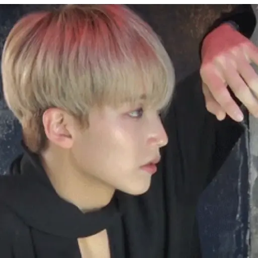 Just Jeonghan Gif 7