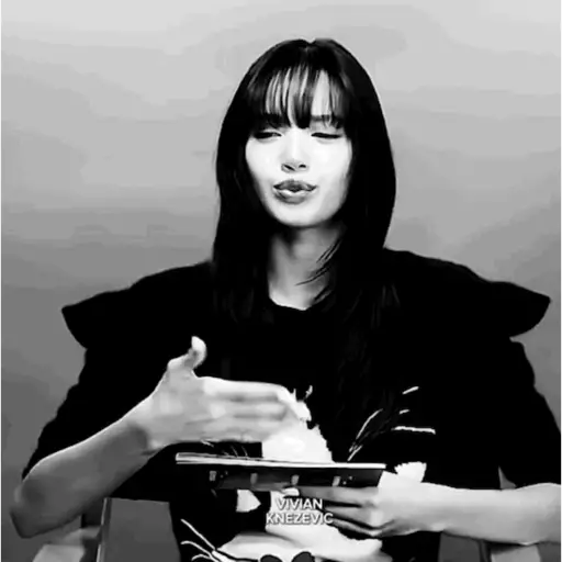 ﹙ j.mxx.ldk ﹚﹫Vivian. 14