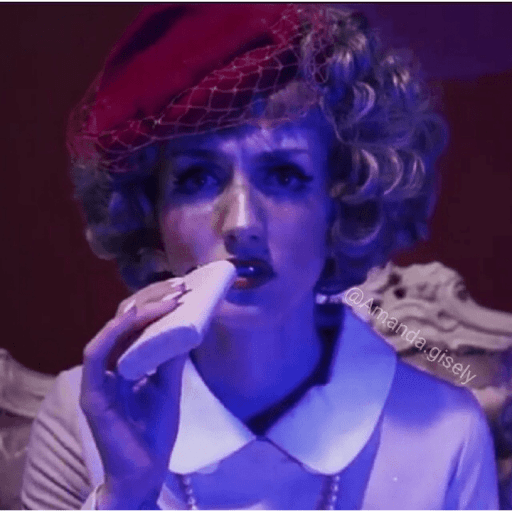 🎠MeLaNiE mArTiNeZ🎠 13