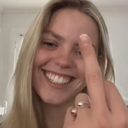 Reneé rapp 16
