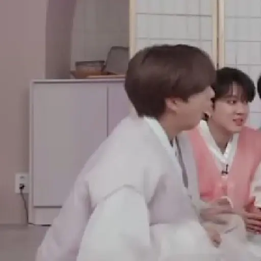 StrayKids 17 25