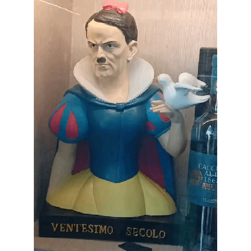 Meme italiani che puzzano