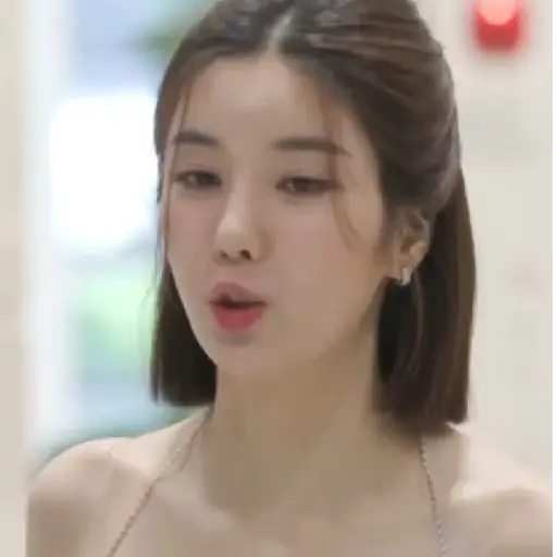 Eunbi 15