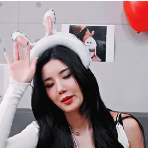 Eunbi 9