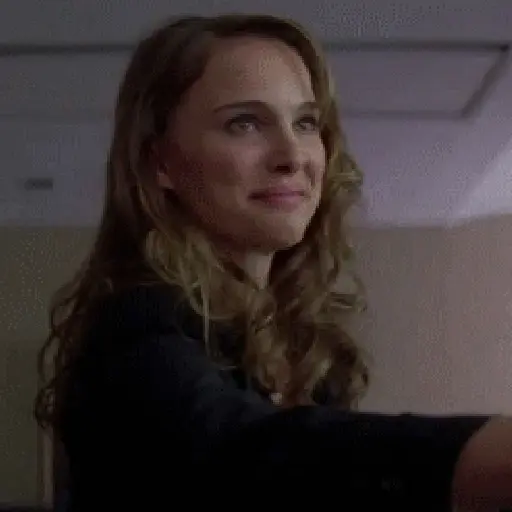‧˚꒰⛸️꒱༘  Natalie Portman ˎˊ˗ 4