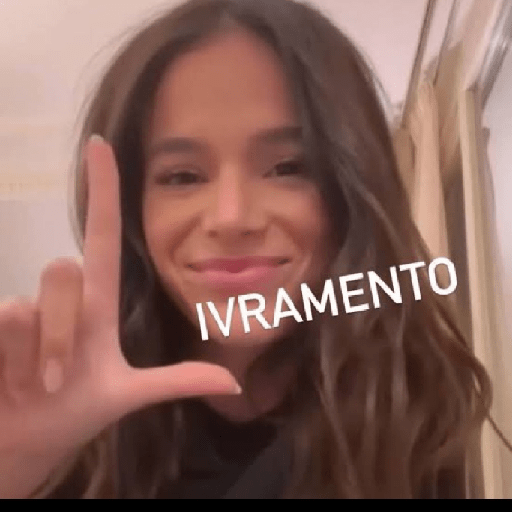 MeMeS InSóLiToS