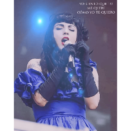 Mon laferte 14