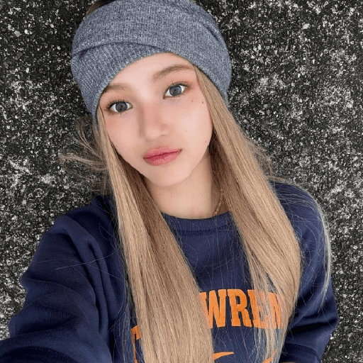 Danielle  9