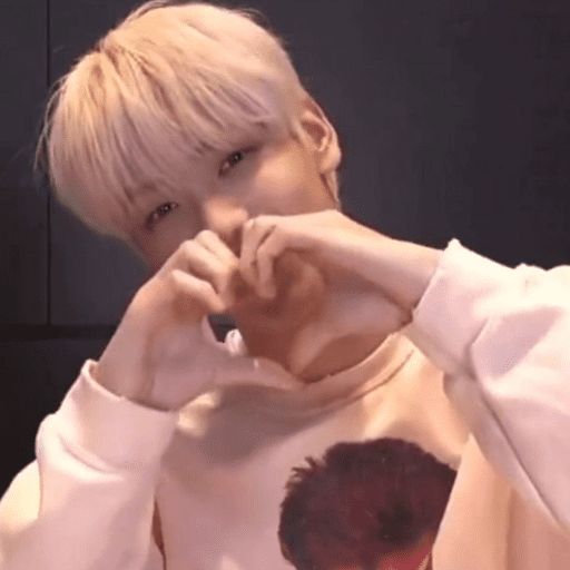 ✧·⋆⋆ Soobin (Heart) ⋆⋆·✧  8