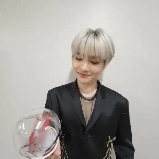 Jeongin 10