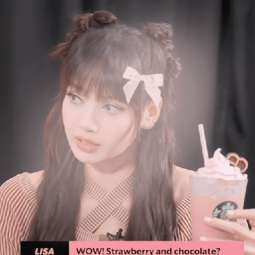 LALISA⃝🎀 3
