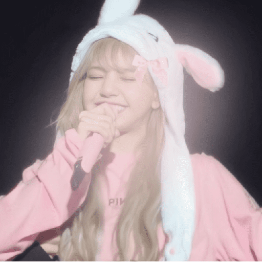 LALISA⃝🎀 4