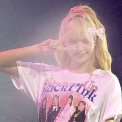 LALISA⃝🎀 8