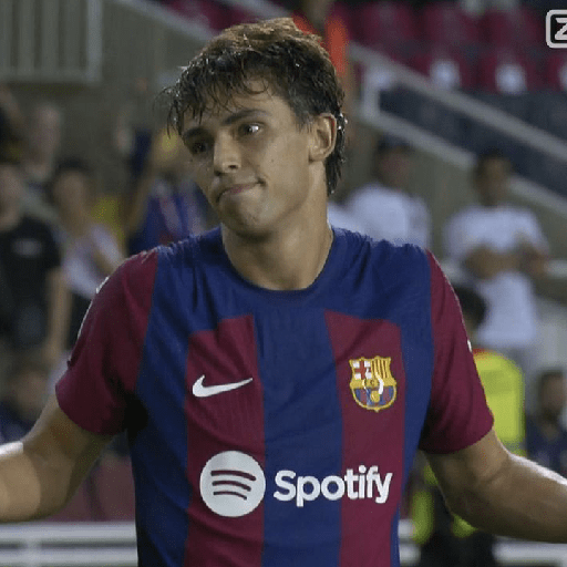 João Félix  6