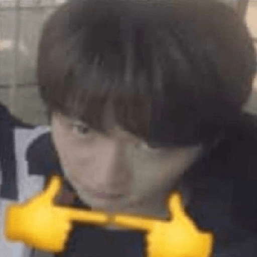 STRAY KIDS  16
