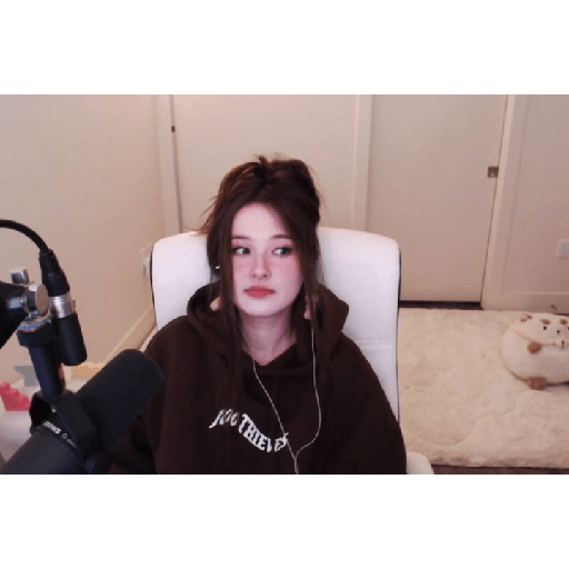 Tinakitten 14