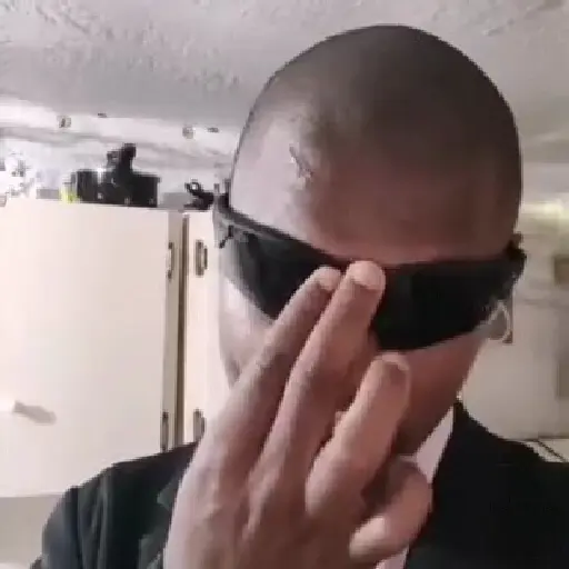 Random 9 mov 27