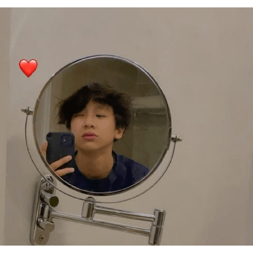 Me) 9