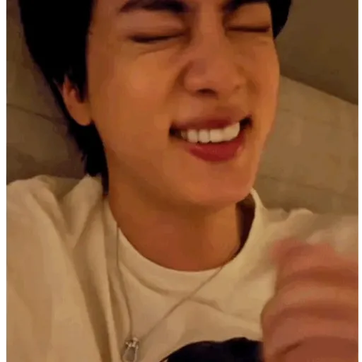 BTS recente  11
