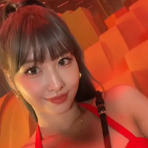 MINA MI NOVIA 13