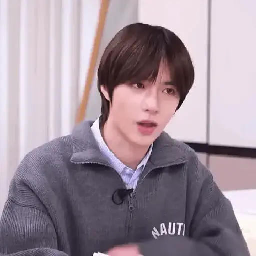 (  @porrazac  )  :  Beomgyu. 2