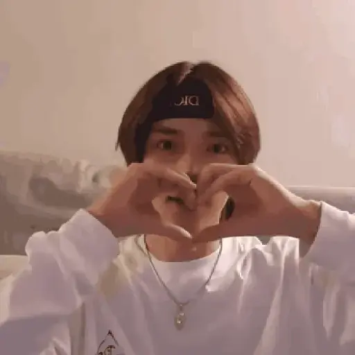 (  @porrazac  )  :  Beomgyu. 7