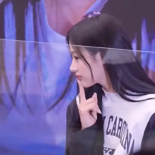 Minji New jeans  7
