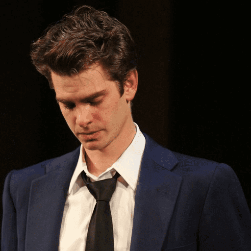 Andrew Garfield  18