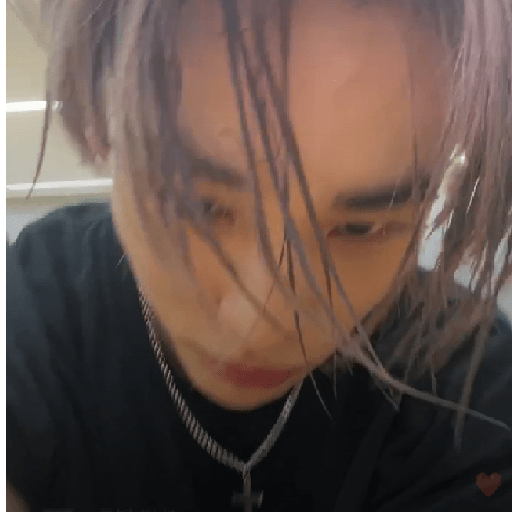 Hyunjin live 8