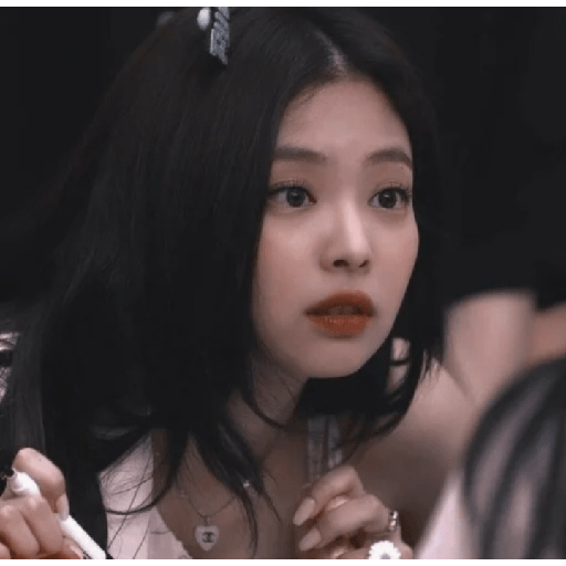 Jennie  ꒒ ꒩ ꒦ ꒰ 𓆩♡𓆪 2